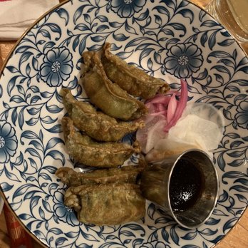 MB Ramen - Crispy Veggie Dumplings (6pcs) - Ramen Near Me - Huntington, New York MB Ramen - Crispy Veggie Dumplings (6pcs) - Ramen Near Me - Huntington, New York