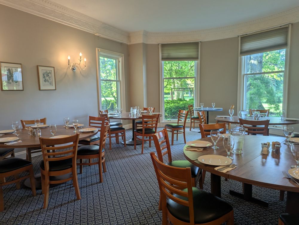 Sunnybrook Conference Center & Trout Club Logo