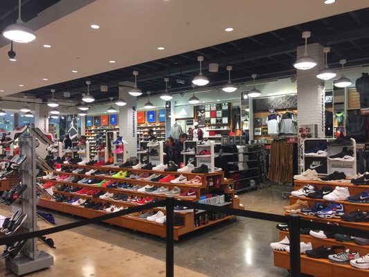 champs shoe store