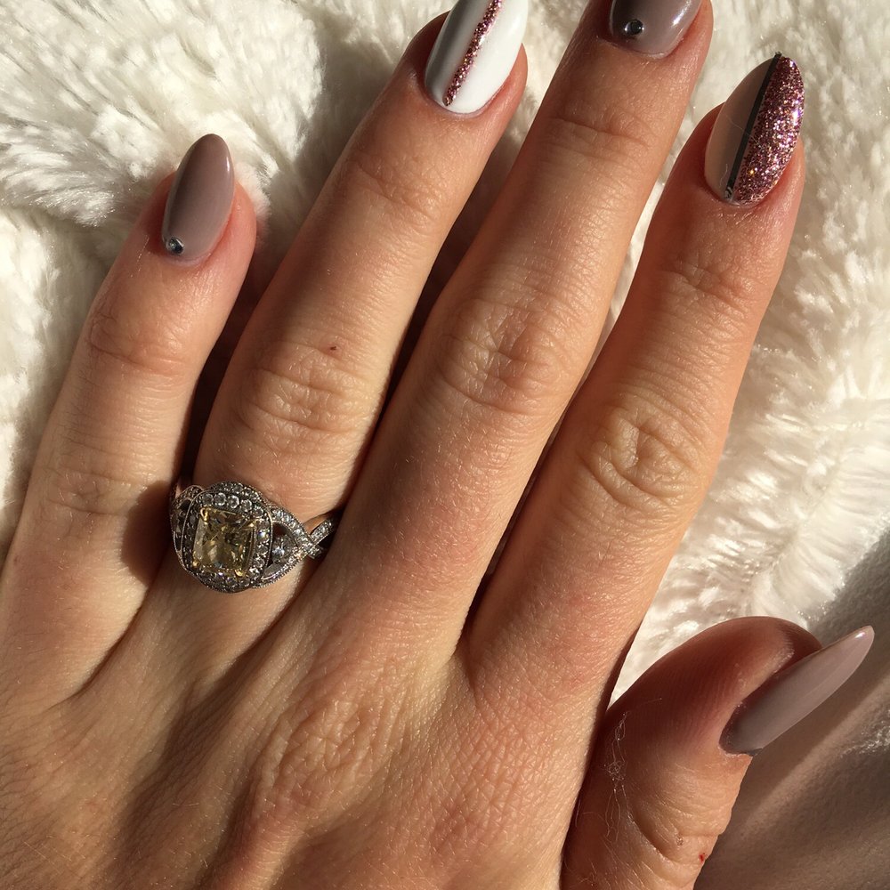 Sun Nails & Spa - Love my nails by Mia! - Nail Salons Near Me - Rocklin, California Sun Nails & Spa - Love my nails by Mia! - Nail Salons Near Me - Rocklin, California