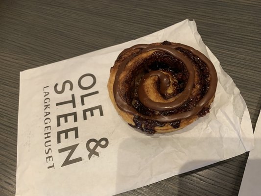 Ole & Steen by null