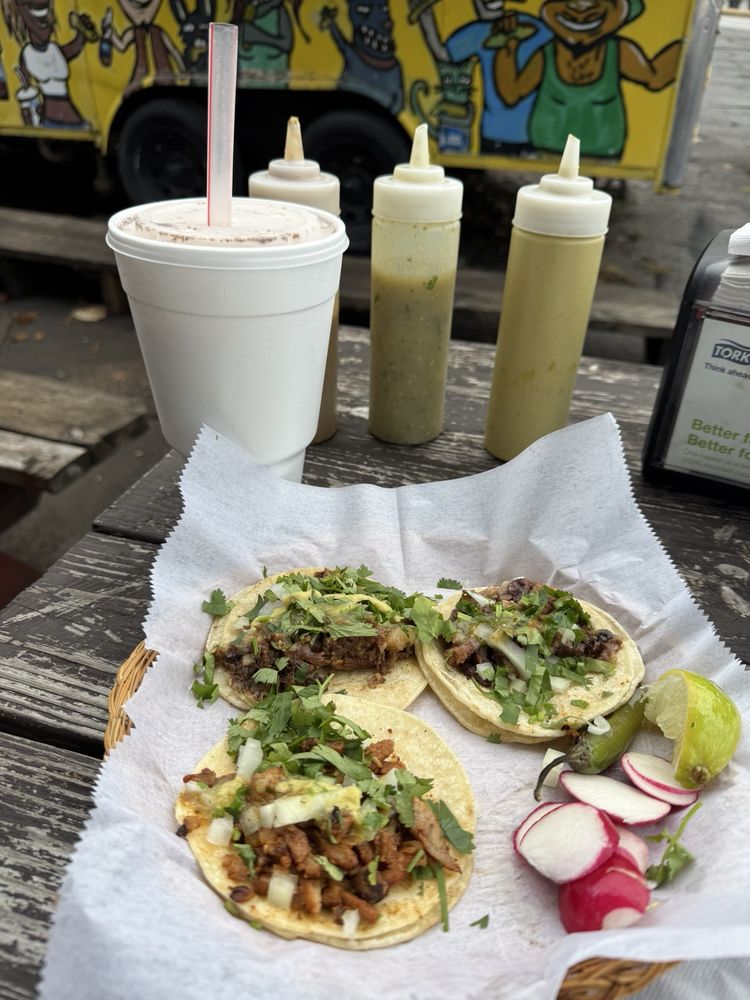 Taqueria Luna's — Mexican restaurant in Hermitage
