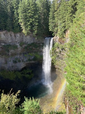 Brandywine Falls Provincial Park by null
