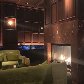 Punch Room - Seating and fireplace - Cocktail Bars Near Me - Tampa Bay, Florida Punch Room - Seating and fireplace - Cocktail Bars Near Me - Tampa Bay, Florida