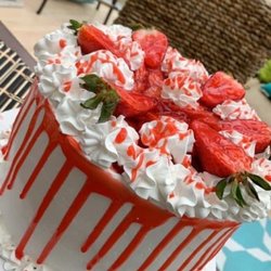 Sweet O’Lays Sweets - Strawberry Short Cake w/Strawberry Glaze