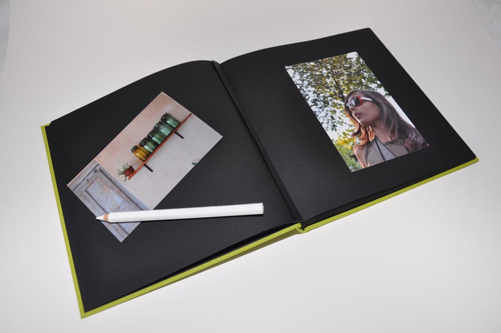 PAPIER PLUS Updated October 2024 9 Rue Pont Louis Philippe, Paris