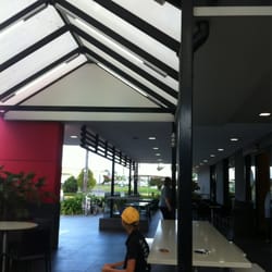 McDonalds - Outside dining area