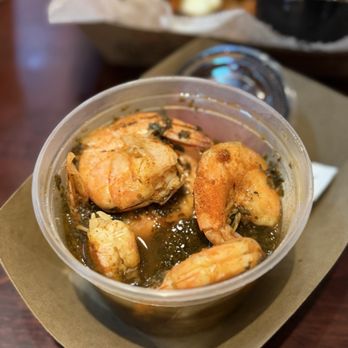Chickie's & Pete's - Hot shrimp - Sports Bars Near Me - Philadelphia, Pennsylvania