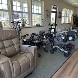 Lift chairs, mobility scooters, and rollators to help you stay safe, comfortable, and independent.