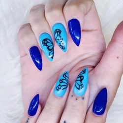 Sky Nails and Spa