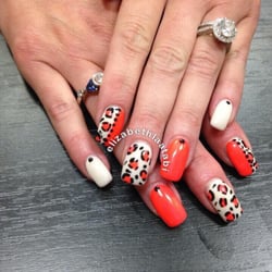 Nails by Elizabeth Laatabi