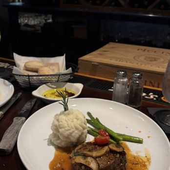 La Vela Italian Restaurant - filet mignon - Italian Near Me - Solomons, Maryland