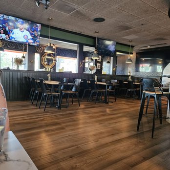 Oak & Ember - Dining room - Halal Near Me - Ontario, California