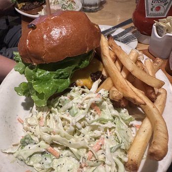 Brophy Bros - Veggie burger - Seafood Near Me - Santa Barbara, California