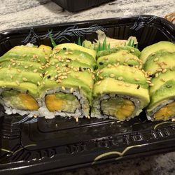 Sake Hana Asian Cuisine and Sushi Bar - AAC with mango roll