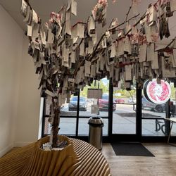 Bengong's Tea - Wish tree
