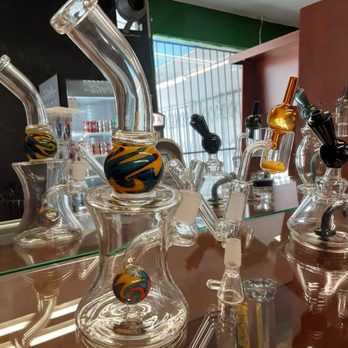 I-NHale Smoke Shop - Medium Rig with dropdown and banger set-up.. - Tobacco Shops Near Me - Long Beach, California I-NHale Smoke Shop - Medium Rig with dropdown and banger set-up.. - Tobacco Shops Near Me - Long Beach, California