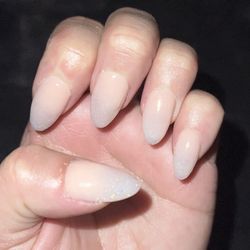 Rio Nails & Spa - Pink Ombré