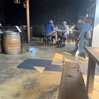 Third Window Brewing - Toilet - Breweries Near Me - Santa Barbara, California Third Window Brewing - Toilet - Breweries Near Me - Santa Barbara, California