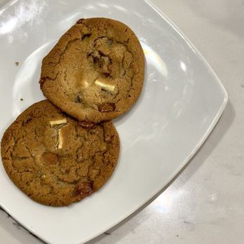 White Rabbit Kitchen - Cookies - Food Trucks Near Me - Andover, Minnesota