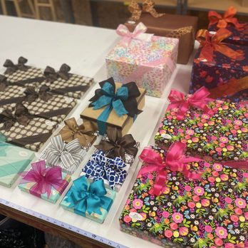 L A Gift Company - Ask about our gift wrap services! - Gift Shops Near Me - Los Angeles, California L A Gift Company - Ask about our gift wrap services! - Gift Shops Near Me - Los Angeles, California