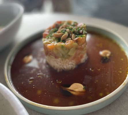 Quince Lakehouse by null