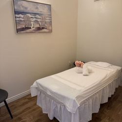 KQ Massage