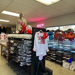 Vinyl Craft Studio - DTF Transfers, Accessories, & Vinyl Room