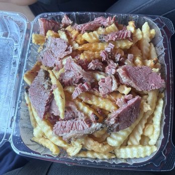Langer's Delicatessen - Pastrami, chili cheese fries - Delis Near Me - Los Angeles, California Langer's Delicatessen - Pastrami, chili cheese fries - Delis Near Me - Los Angeles, California