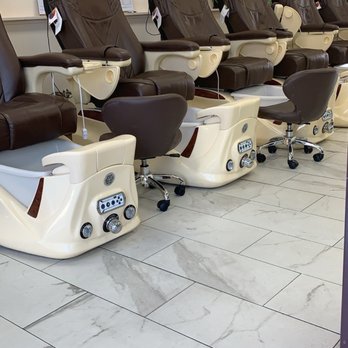 Q-H Nails Spa - Pedicure area - Nail Salons Near Me - Tracy, California