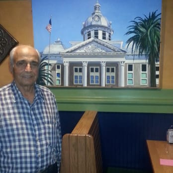 Broadway Diner - Here is one of the owners of Broadway Diner in Bartow, Bill. - American Near Me - Bartow, Florida Broadway Diner - Here is one of the owners of Broadway Diner in Bartow, Bill. - American Near Me - Bartow, Florida