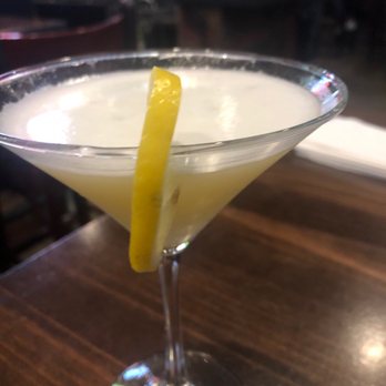 Burger Bar Chicago - Lemon pear - Burgers Near Me - Chicago, Illinois Burger Bar Chicago - Lemon pear - Burgers Near Me - Chicago, Illinois