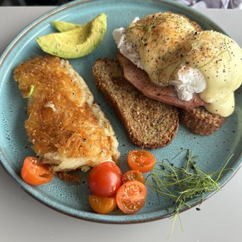 Mala Ocean Tavern - Delicious Brunch with a view - Seafood Near Me - Lahaina, Hawaii Mala Ocean Tavern - Delicious Brunch with a view - Seafood Near Me - Lahaina, Hawaii