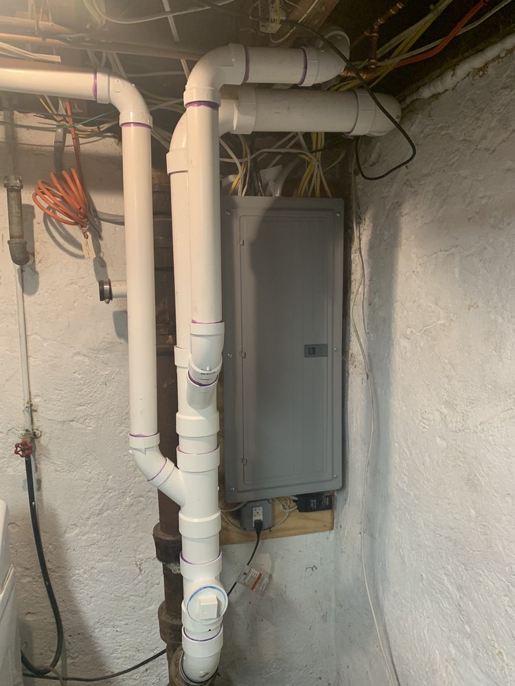 Slide of Tom’s Plumbing