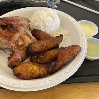 Alpaca Chicken - 1/4 White Peruvian Rotisserie Chicken with white rice and sweet plantains, also with yellow and green dipping sauces. - Peruvian Near Me - Garner, North Carolina Alpaca Chicken - 1/4 White Peruvian Rotisserie Chicken with white rice and sweet plantains, also with yellow and green dipping sauces. - Peruvian Near Me - Garner, North Carolina
