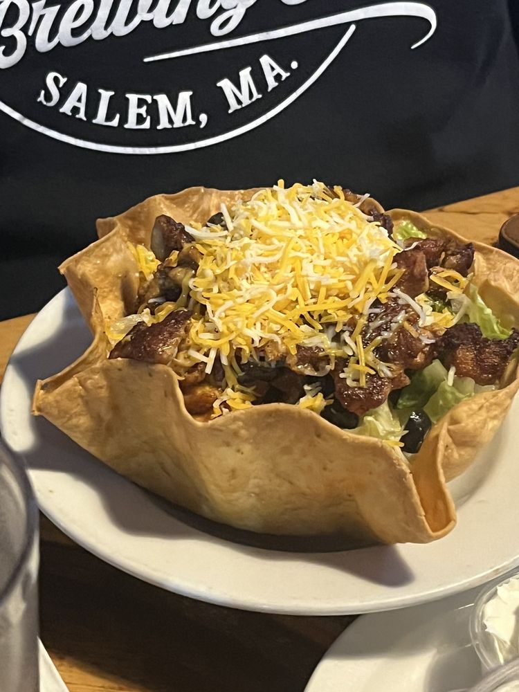 Christy's Bar & Grill