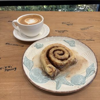 The Mermaid Cafe - Cinnamon roll and latte - Bakeries Near Me - San Antonio, Texas