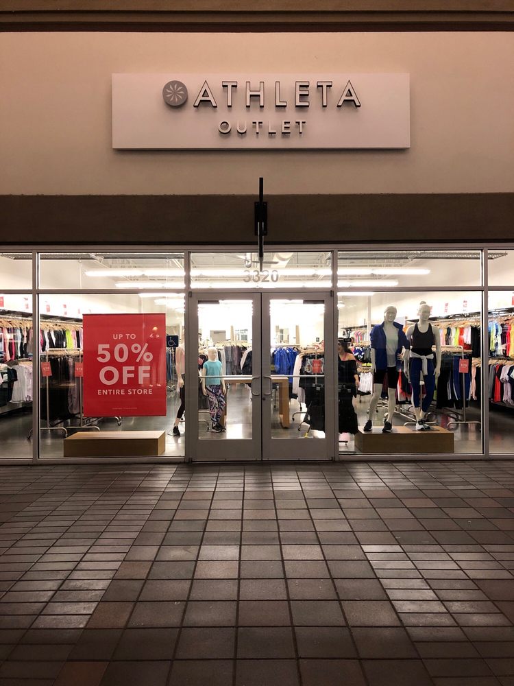 ATHLETA OUTLET CLOSED 20 Photos 3320 Livermore Outlets Dr