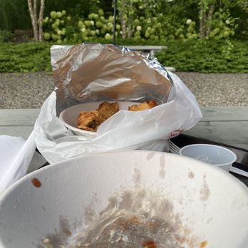 Bet's Fish Fry - Seafood Near Me - Boothbay, Maine