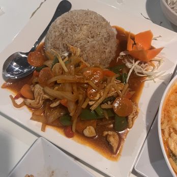 Numprik Thai Lao - Thai Spicy Dinner - Thai Near Me - Monroe, Ohio