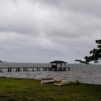 Kaneohe Beach Park - Looking to the left...8-24-18 - Parks Near Me - Kaneohe, Hawaii Kaneohe Beach Park - Looking to the left...8-24-18 - Parks Near Me - Kaneohe, Hawaii