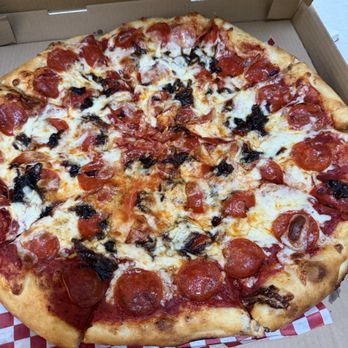 Campana’s Pizzeria - 12" The Alexander - Pizza Near Me - Bremerton, Washington