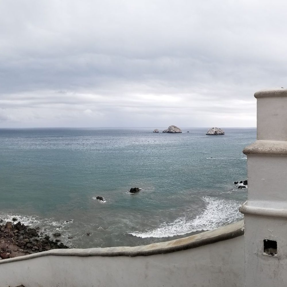 La Marea - Take a picture of the view and move on to another restaurant. - Seafood Near Me - Mazatlán, SIN La Marea - Take a picture of the view and move on to another restaurant. - Seafood Near Me - Mazatlán, SIN