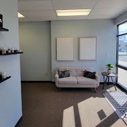 Van Tress Acupuncture - Reception