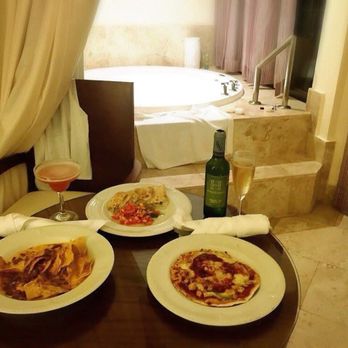 Excellence Resort - Resorts Near Me - Playa Mujeres, ROO