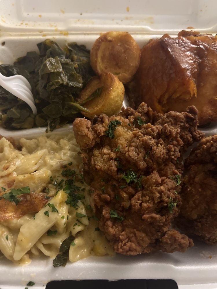 SMASHING EATS ATL Updated November 2024 2062 Headland Dr, East