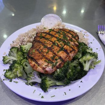 Dr Grubb's - Blackened salmon, brown rice, broccoli, dill yogurt sauce - American Near Me - Claremont, California Dr Grubb's - Blackened salmon, brown rice, broccoli, dill yogurt sauce - American Near Me - Claremont, California