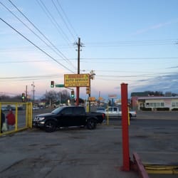 Rivera's Auto Repair - On the corner, work fast and do a good job..prices are good not too much but reasonable.... Highly recommend...