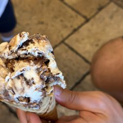 Café Carmel - Heaven ice cream -- go for it!