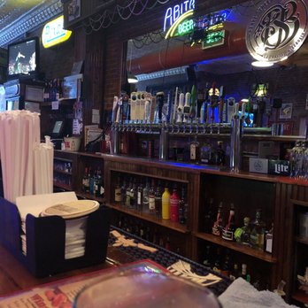 Buzzard Billy's - American Near Me - La Crosse, Wisconsin